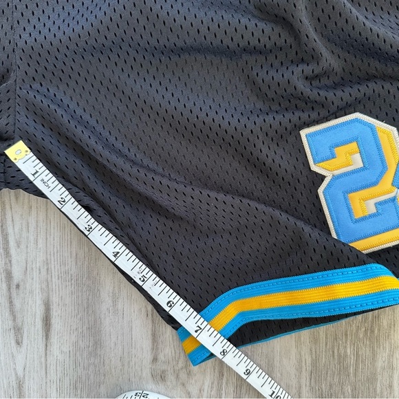 Nipsey Hussle X Kobe Bryant Headgear Classics 2XL Men's Shorts in Black Yellow - Picture 8 of 11